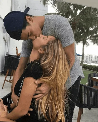 Стикер Couple