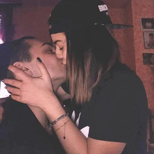 Стикер Couple