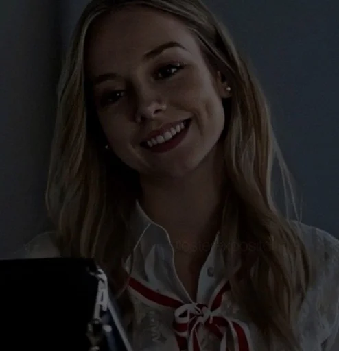 Стикер Brash Scour Commy by f Stik Bot