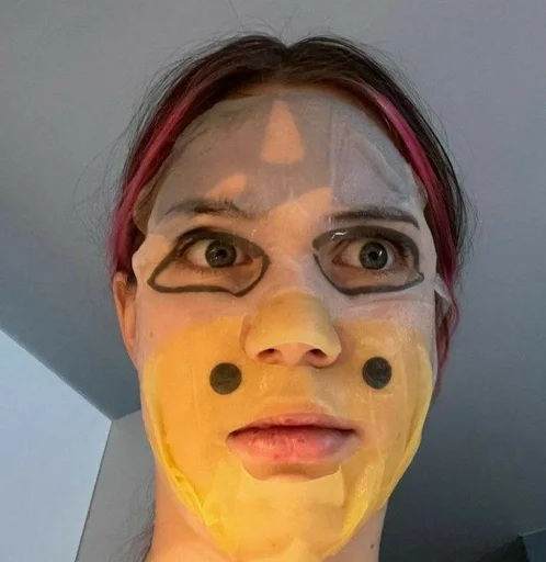 Стикер акулич