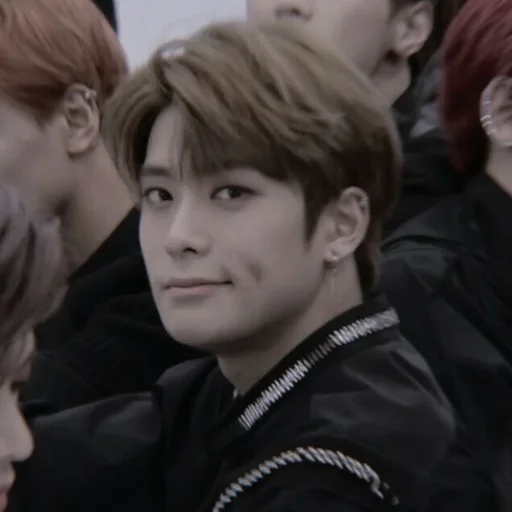 Стикер taeyong nct