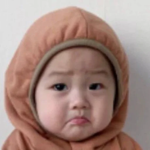 Стикер Забавная малышня