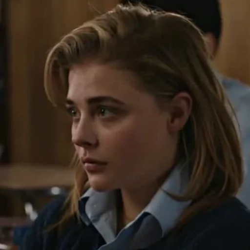 Стикер - Chloë Moretz 🥤