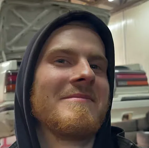 Стикер Holistickers