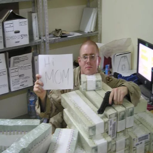 Стикер INFOPIRATE