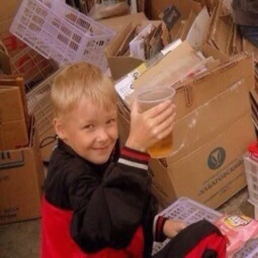 Стикер INFOPIRATE