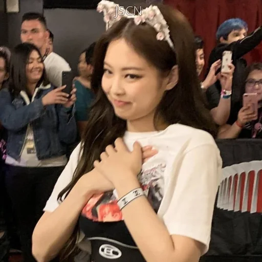 Стикер Jennie Blackpink