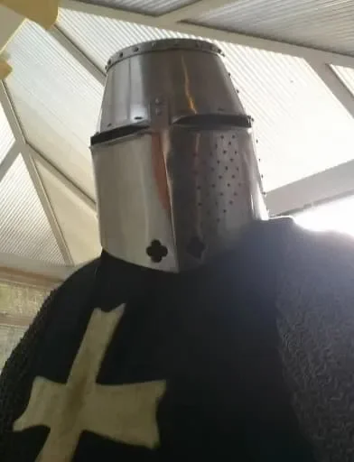 Стикер Chivalry Chuckles