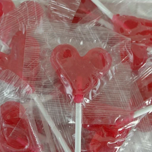 Стикер ❤️для любителей сердечек 💗