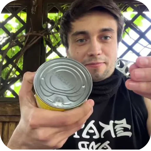 Стикер Максим Спокойнич