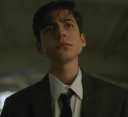 Стикер Five Hargreeves 🔪🔍