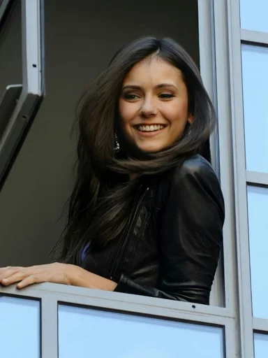 Стикер Нина Добрев