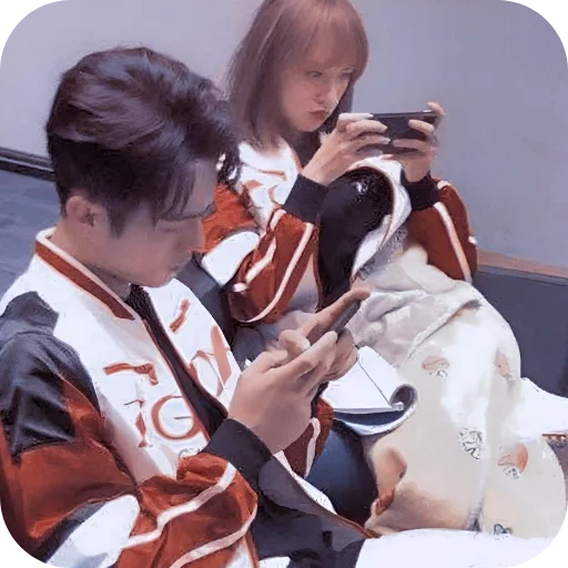 Стикер влюбиться в твою улыбку