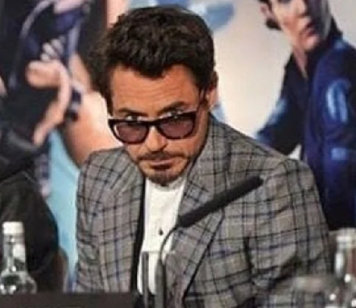 Стикер Robert Downey Jr.
