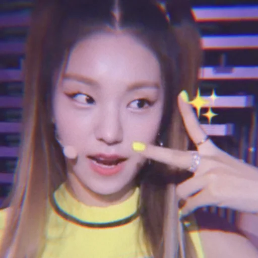 Стикер itzy yeji