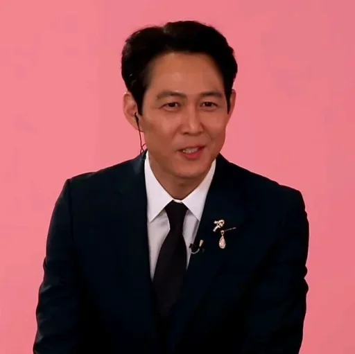 Стикер Squid Game's Cast