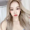 Эмодзи Yuqi