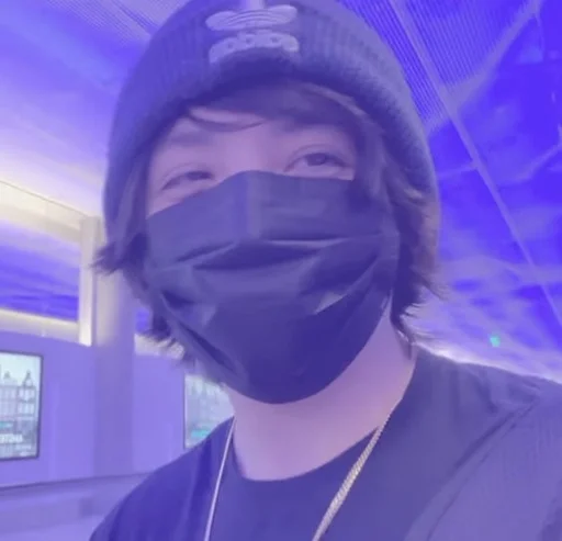 Стикер 🫐𝙌𝙪𝙖𝙘𝙠𝙞𝙩𝙮!★ ::