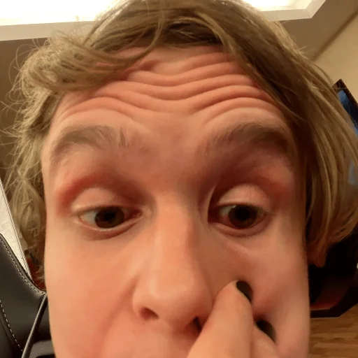 Стикер dyrachyo