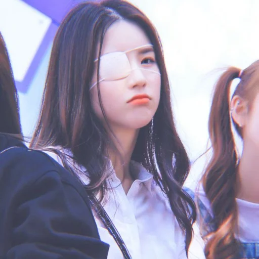 Стикер jeon heejin
