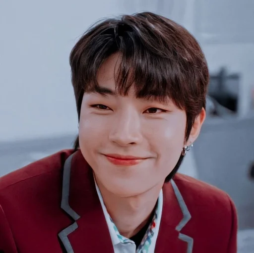 Стикер истинная красота