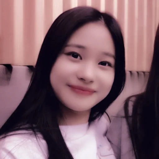 Стикер han jihyo