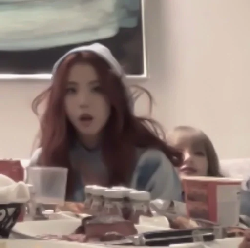 Стикер 🐮; 𝘫𝘪𝘴𝘰𝘰 𝘧𝘳𝘮 𝘣𝘱.