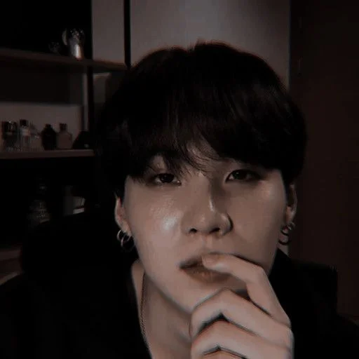 Стикер Suga