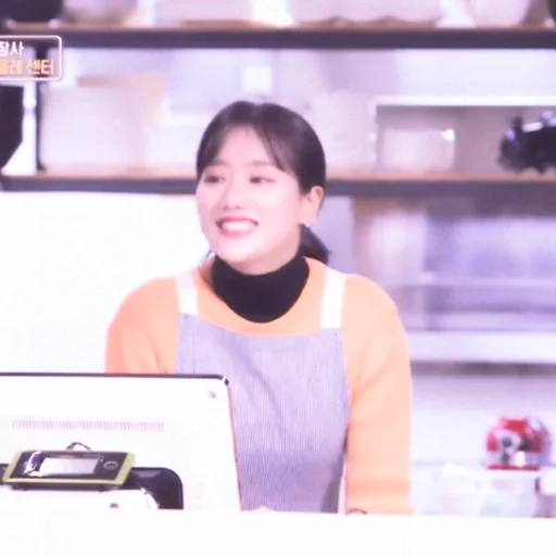 Стикер Чэн Сяо