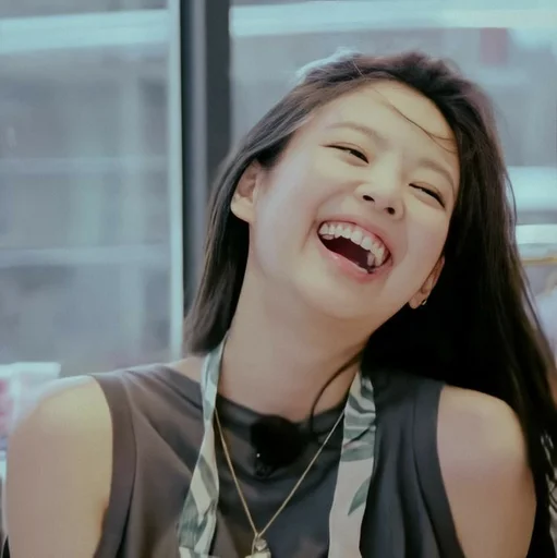 Стикер kim jennie dark