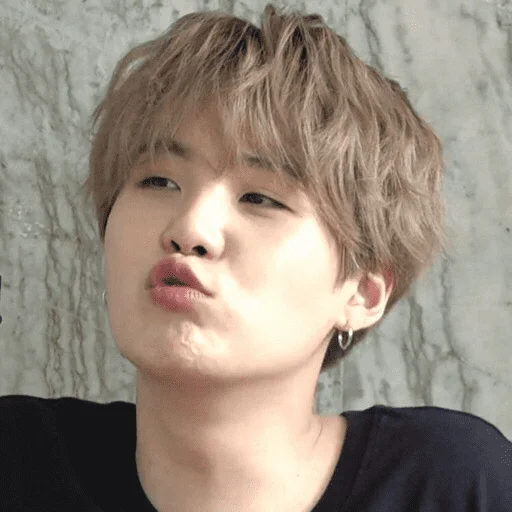 Стикер MinSUGA