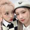 Эмодзи miyeon and yuqi
