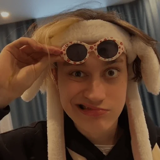 Стикер неглотай