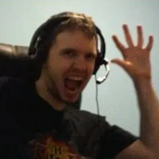 Стикер Папич