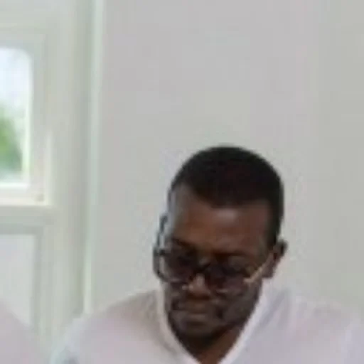 Стикер Пижамная вечеренка дома у