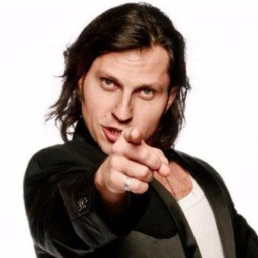 Стикер артур пирожков