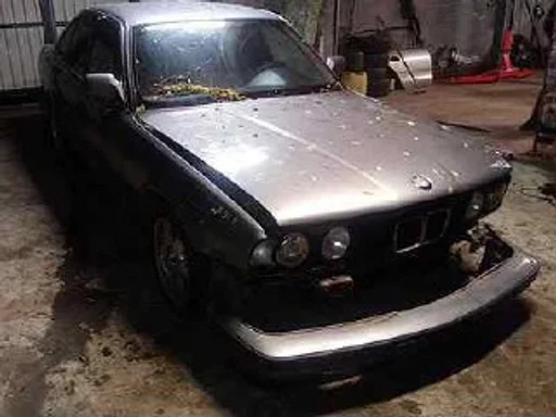 Стикер ripbmw by f Stik Bot