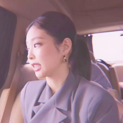 Стикер JENNIE