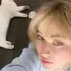 Эмодзи Sabrina Carpenter