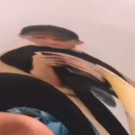 Стикер осамолёт2