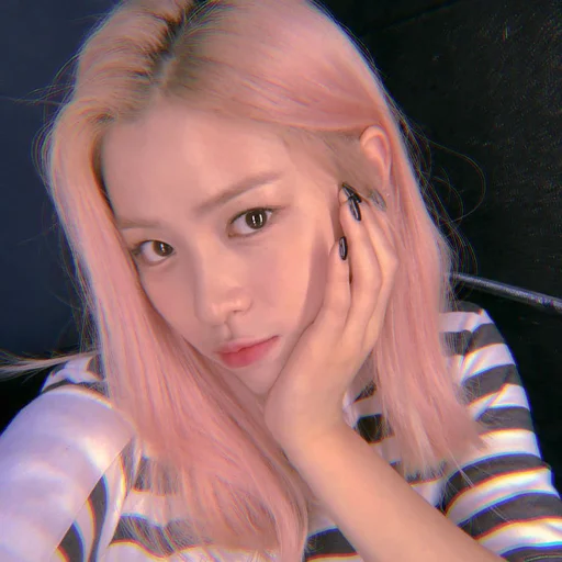 Стикер ryujin itzy