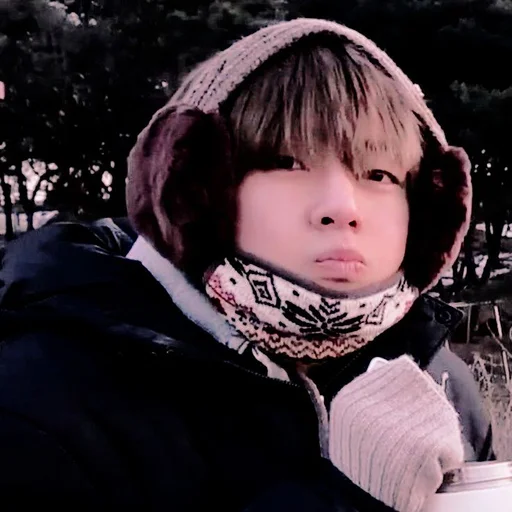 Стикер taehyung