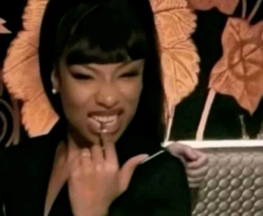 Стикер Фотки с ТТ