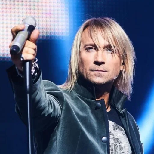 Стикер олежа винник