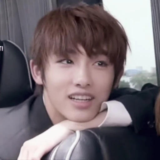 Стикер winwin 3