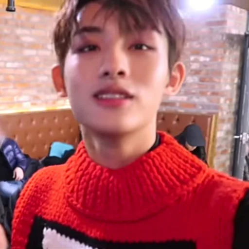 Стикер winwin 5