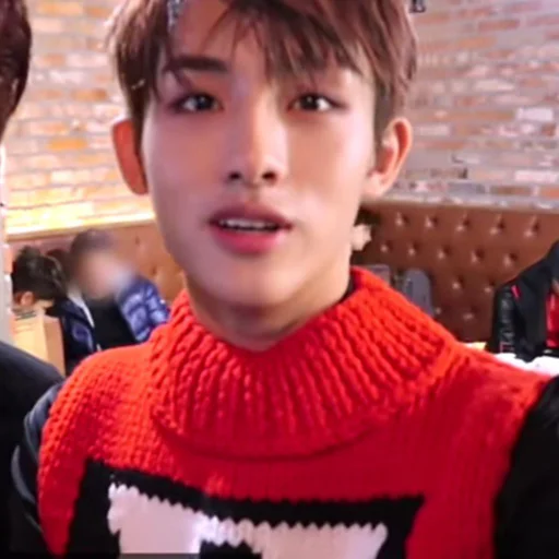 Стикер winwin 5