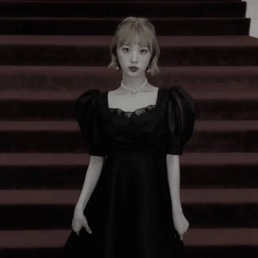 Стикер yeojin loona