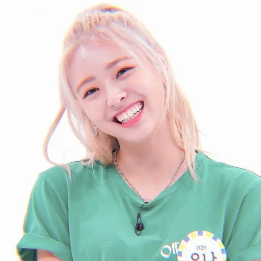 Стикер Velan Yuna